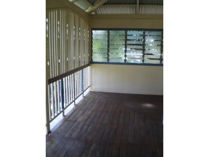 6 Brae Street, The Range QLD 4700